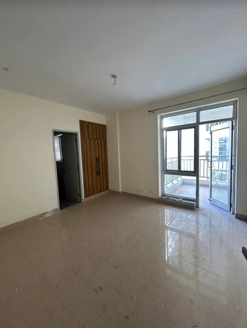 Room in 3 BHK Apartment at Sector 19b Dwarka – for Sale
