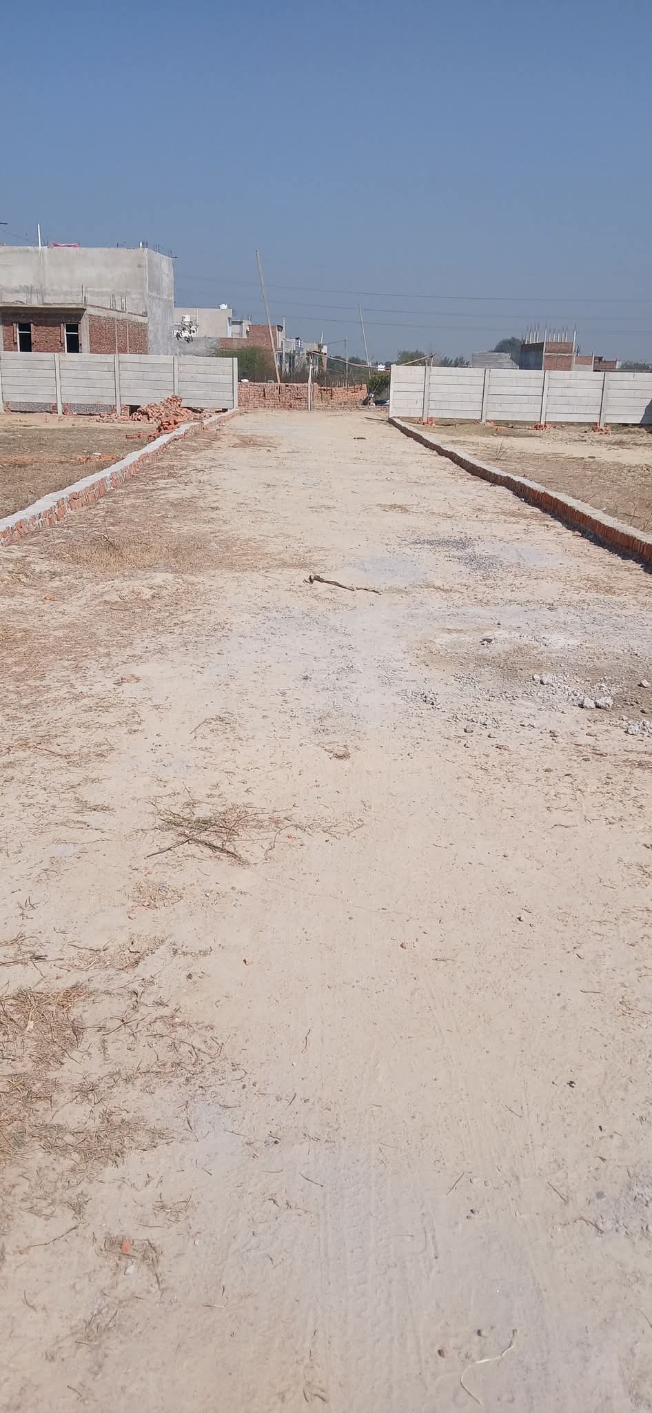 Plot For Sale in WTC Tec