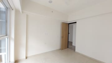 Room in 2 BHK Apartment at L&T Emerald Isle, Powai – for Rent