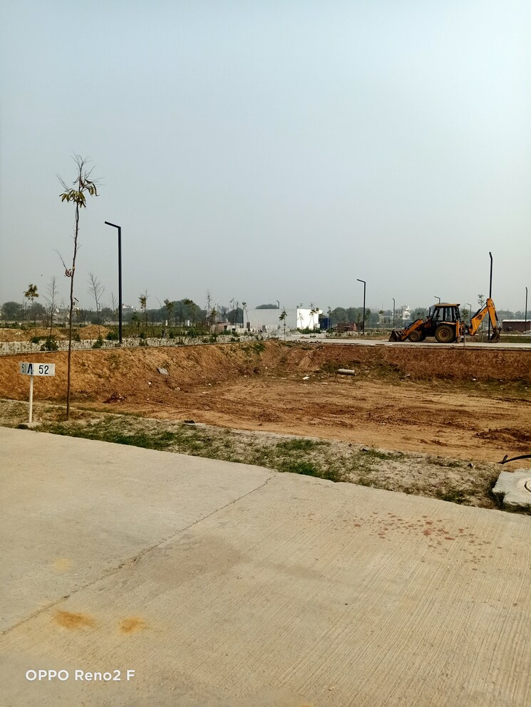 undefined, amolik-aster-woods  126 Sq.Yd. Plot In Sector 98 Faridabad 8182598
