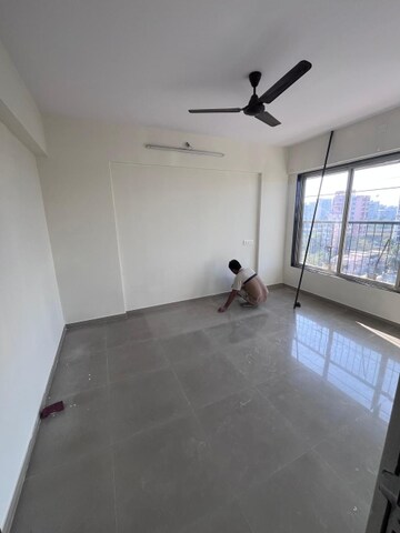 Room in 2 BHK Apartment at Pestom Sagar Colony, Chembur – for Rent