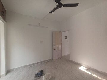 Room in 3 BHK Apartment at Vasant Kunj – for Rent
