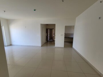 Room in 3 BHK Apartment at DLF Westend Heights New Town, Akshayanagar – for Rent