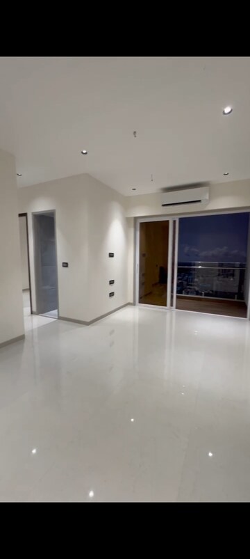 Room in 1 BHK Apartment at Balaji Sky Heights, Mira Road – for Sale