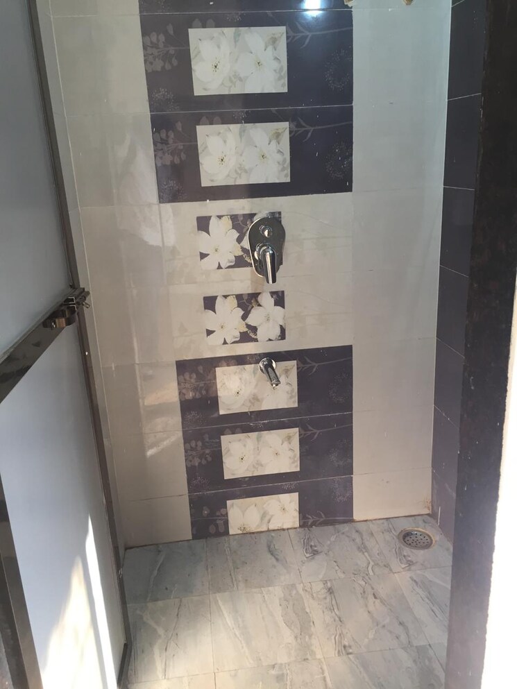 Bathroom, karanjade 1 Bedroom 550 Sq.Ft. Apartment In Karanjade Navi Mumbai 8182966