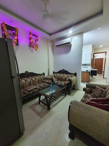 1.5 BHK Builder Floor For Rent in Kirti Nagar Delhi  8182999