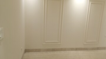 Room in 3 BHK Builder Floor at New Rajinder Nagar – for Sale