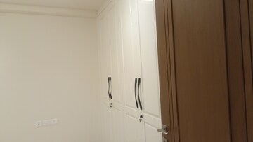 Building Lobby in 3 BHK Builder Floor at New Rajinder Nagar – for Sale