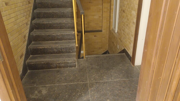 Bathroom, new rajinder nagar 3 Bedroom 1820 Sq.Ft. Builder Floor In New Rajinder Nagar Delhi 8183157