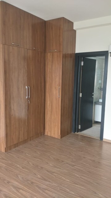 Room in 2 BHK Apartment at Prestige Misty Waters, Hebbal – for Sale