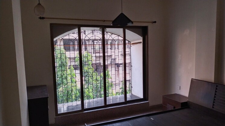 Room, khar west 2 Bedroom 750 Sq.Ft. Apartment In Khar West Mumbai 8183253
