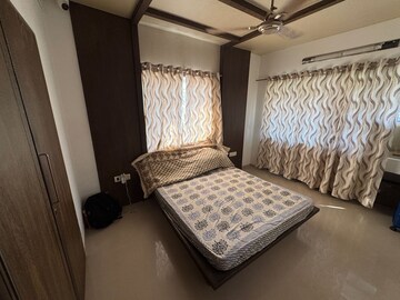 Bedroom in 3 BHK Apartment at Sagarika CHS, Juhu – for Rent