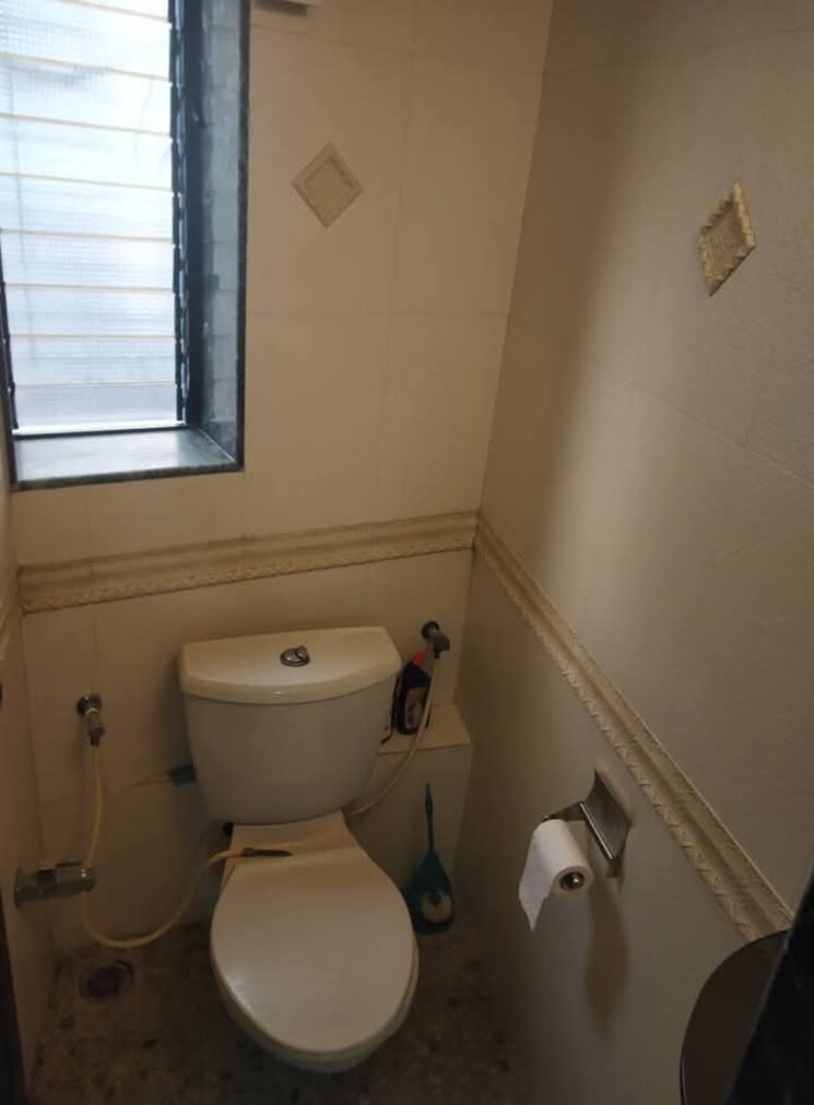 Bathroom, madhuban-township 2 Bedroom 560 Sq.Ft. Apartment In Vasai East Palghar 8183343