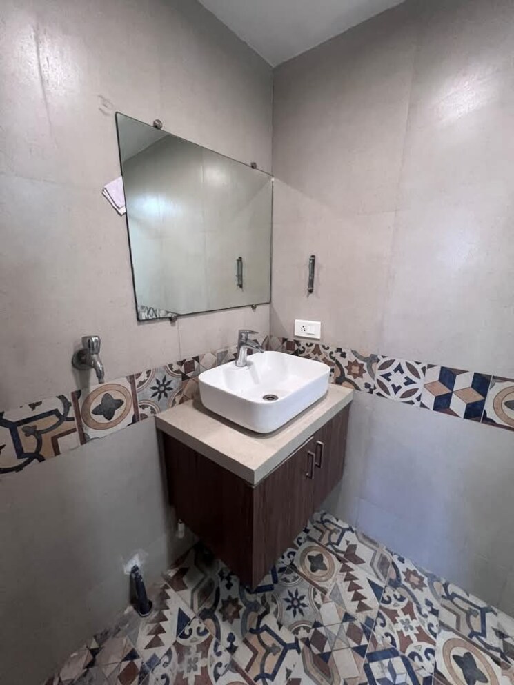 Bathroom, real-homes-vasai 2 Bedroom 600 Sq.Ft. Apartment In Vasai East Palghar 8183386