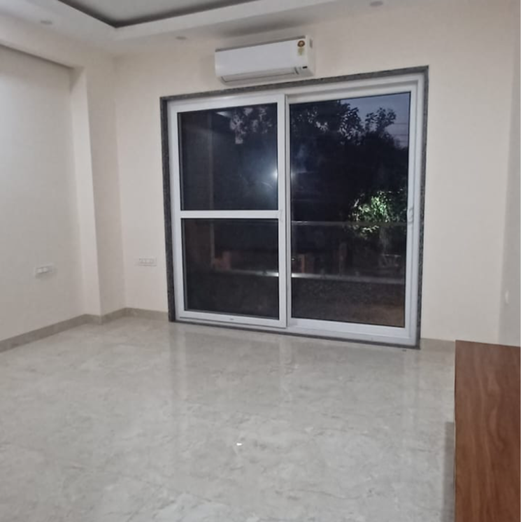 Room, raj-one-good-earth 3 Bedroom 151 Sq.Yd. Builder Floor In Fazilpur Jharsa Gurgaon 8183503