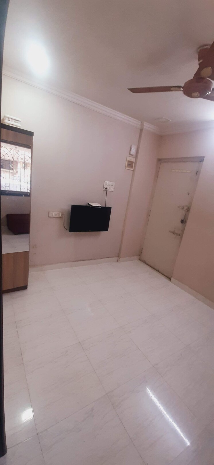 Room, sai-dham-chsl 1 Bedroom 400 Sq.Ft. Apartment In Dahisar East Mumbai 8183533
