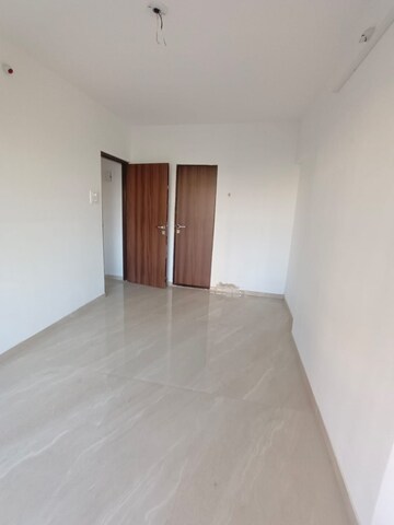 Room in 2 BHK Apartment at Borivali West – for Rent