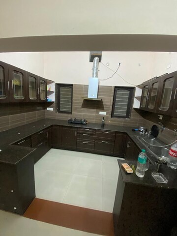 Master Bedroom in 2 BHK Builder Floor at Rajpur Road – for Sale