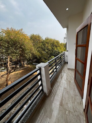 Balcony in 2 BHK Builder Floor at Samaspur – for Rent