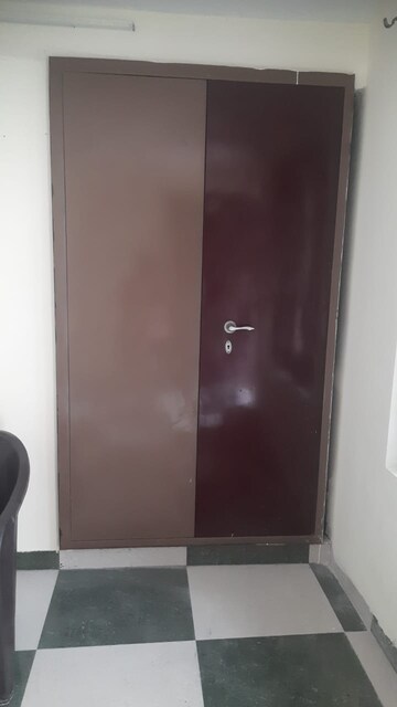 Room in 1 BHK Builder Floor at Palam Vihar – for Rent