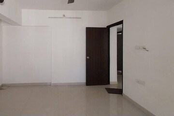 Master Bedroom in 2.5 BHK Apartment at Runwal Garden City, Balkum Pada – for Sale