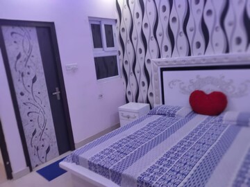 Bedroom in 6+ BHK Independent House at Raj Nagar Extension – for Sale