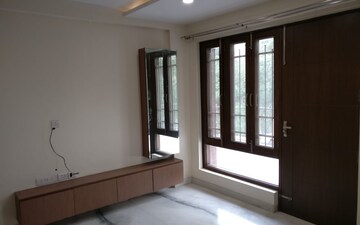 1 BHK Builder Floor For Rent in Sector 31