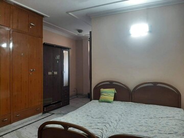 1 BHK Builder Floor For Rent in Lajpat Nagar Iii Delhi  8183726