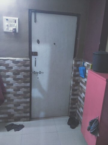 Bathroom in 1 BHK Apartment at Dombivli West – for Rent