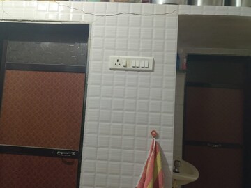 Bathroom in 1 BHK Apartment at Dombivli West – for Rent
