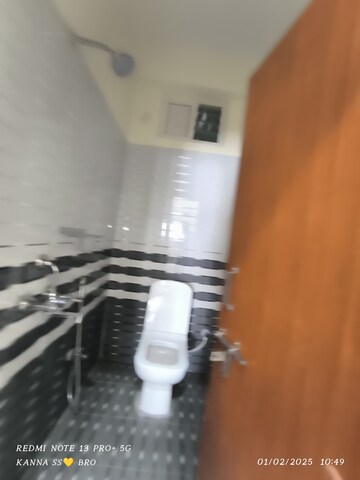 Attached Bathroom in 2 BHK Apartment at Kirti Nagar – for Rent