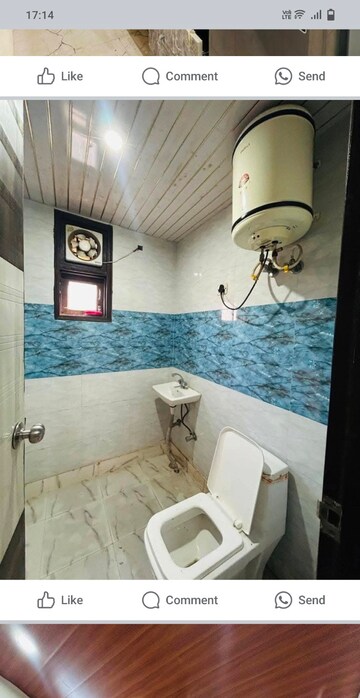 Bathroom in 1 BHK Builder Floor at Saket – for Rent