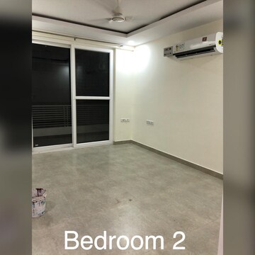 Room in 3 BHK Builder Floor at Ansal API Esencia, Sector 67 – for Rent