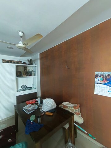 Furnished Amenities in 2 BHK Apartment at Goyal Green Woods, Andheri East – for Rent