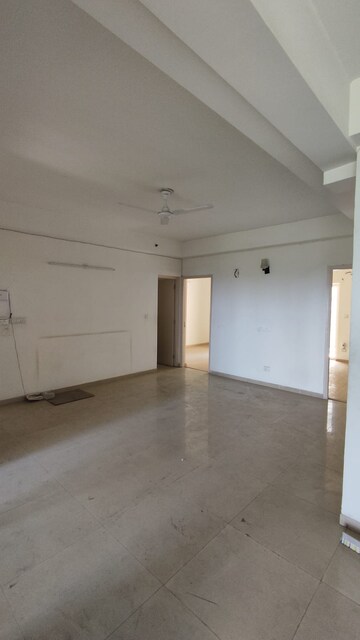 Room in 3 BHK Apartment at Moti Nagar – for Rent