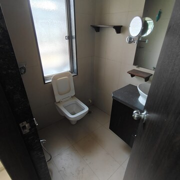 Bathroom in 3 BHK Apartment at Vile Parle West – for Rent