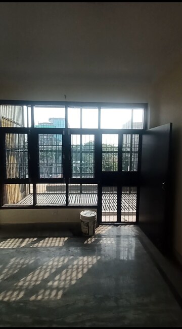 Living Room in 2.5 BHK Independent House at Migsun Delta Street, Delta Ii Greater Noida – for Rent