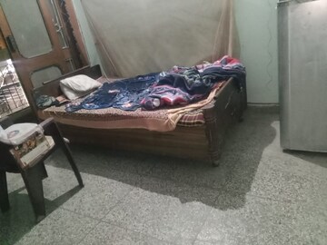 Bedroom in 2 BHK Builder Floor at Laxmi Nagar – for Rent