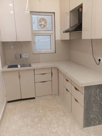 Bathroom in 3.5 BHK Builder Floor at Krishna Nagar – for Sale