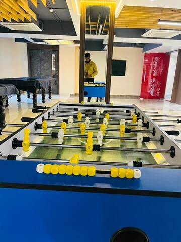 Gym in 4 BHK Apartment at Ratan Galaxy, Vrindavan Yojna – for Sale