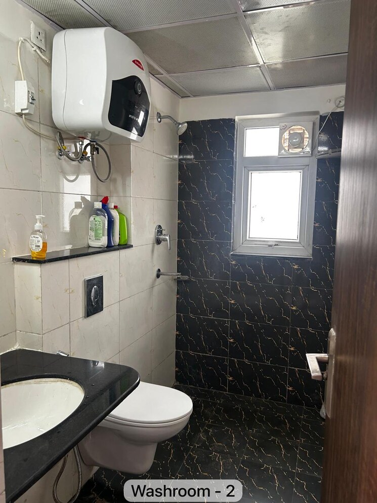 Master Bedroom, bptp-discovery-park 2 Bedroom 804 Sq.Ft. Apartment In Sector 80 Faridabad 8184201