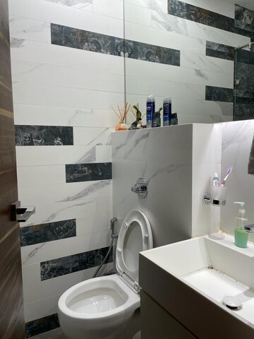 Master Bedroom in 2 BHK Apartment at K Raheja Interface Heights, Malad West – for Rent