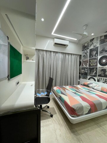 Bedroom in 2 BHK Apartment at K Raheja Interface Heights, Malad West – for Rent