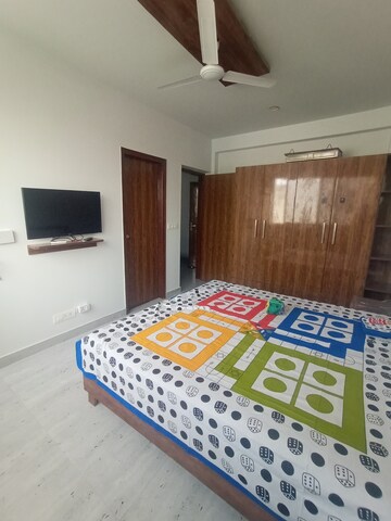 Bedroom in Studio Builder Floor at Sector 38 – for Rent