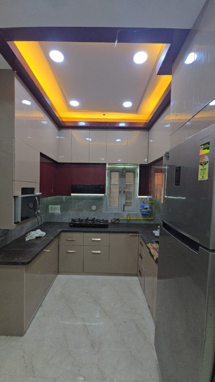 Kitchen, gyan khand ii 2 Bedroom 775 Sq.Ft. Builder Floor In Gyan Khand ii Ghaziabad 8184277