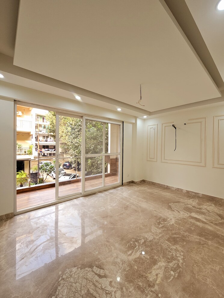 Room, omaxe-designer-villas-mayfield-garden 3 Bedroom 2100 Sq.Ft. Builder Floor In Sector 51 Gurgaon 8184311