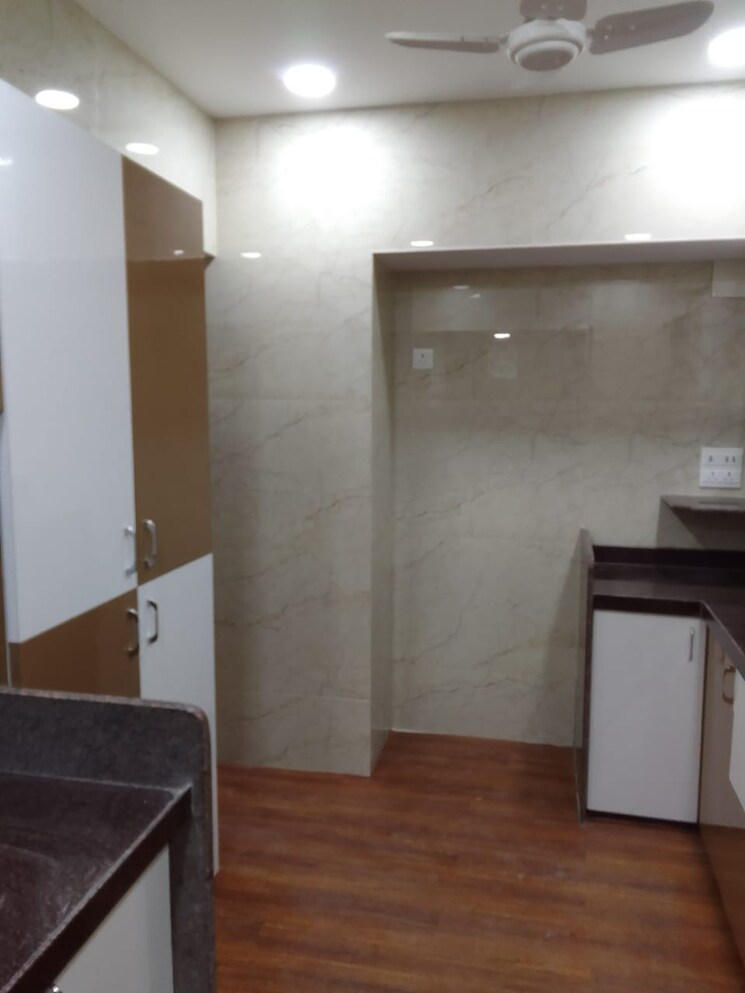 Kitchen, andheri west 2 Bedroom 1015 Sq.Ft. Apartment In Andheri West Mumbai 8184338
