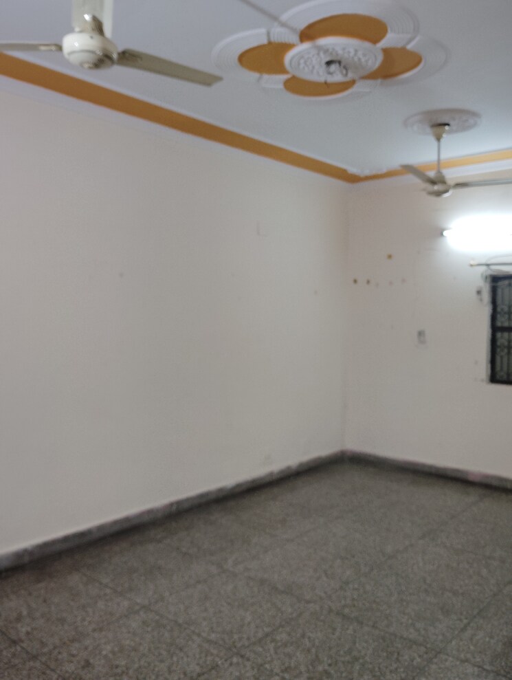 Living Room, sector 16 2 Bedroom 875 Sq.Ft. Builder Floor In Sector 16 Faridabad 8184342