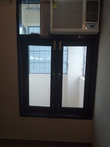 Room in 1 BHK Builder Floor at Sector 40 – for Rent