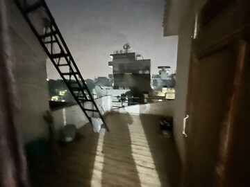 Staircase in 2 BHK Builder Floor at Sector 52 – for Rent